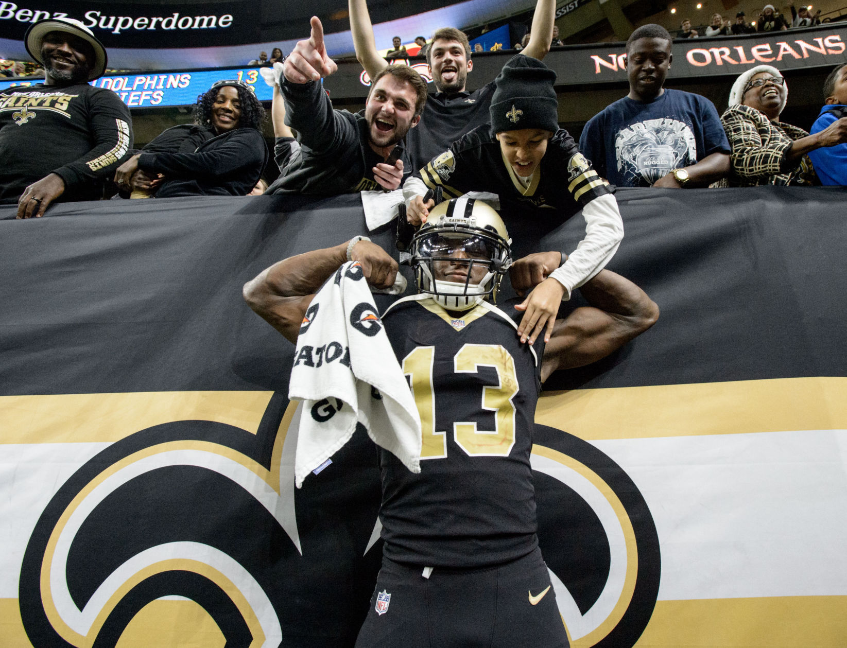 NO.saintsfalcons.122517.026.JPG